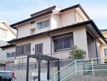 年間の保証付きとなります。1年・3年・5年・7年・10年のアフターフォローもお任せ下さい。