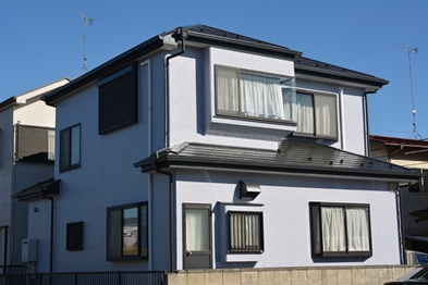 外壁は透湿性が高く、雨などの水滴は通さずに、水蒸気を逃す性質を持ちます。屋根はクリヤー仕上げで高耐候性に優れています！！