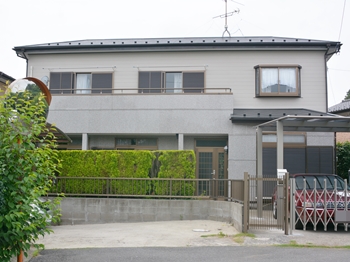 光沢があり、高い低汚染性能のある塗料を使用し、大切な住まいが美しく生まれ変わりました。