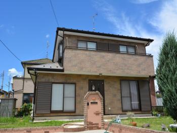 クリヤー塗装、２度塗りの会社が多い中、３度塗りだということだったので。