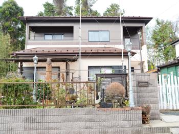 当初はローンの金利で決めましたが、その後の社長さんのお人柄と職人さんのていねいな対応と熱心な仕事に多雨する態度に協伸さんに依頼してよかったと思いました。