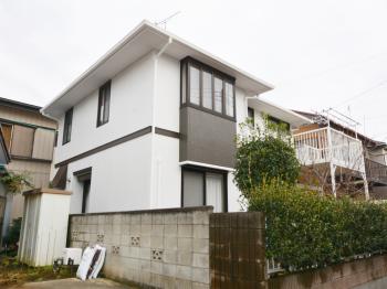 水系塗料でありながら密着性に優れており、 耐候性・耐久性を大幅に向上した水系塗料を外壁に！