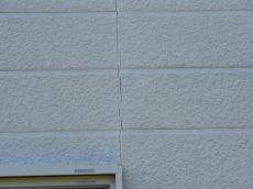 コーキング　割れ　劣化