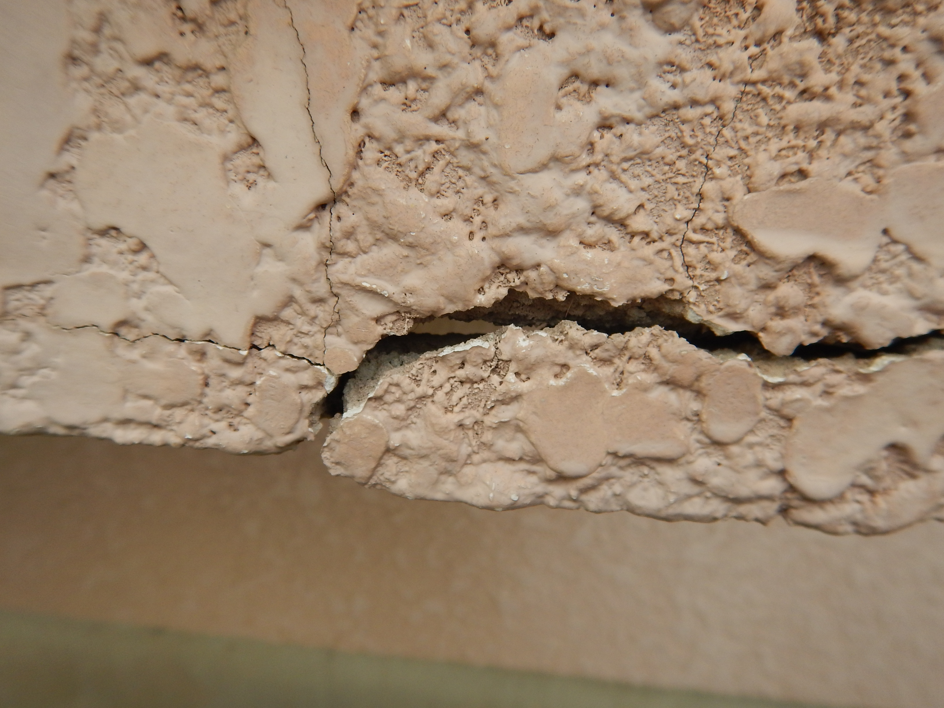 クラック　補修