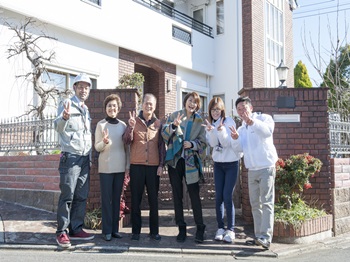 熊井社長にはコウモリよけをはって頂いたり、塗装以外の事もやって頂き、助かりました。