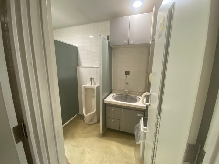 事務所トイレ工事_200608_0071.jpg
